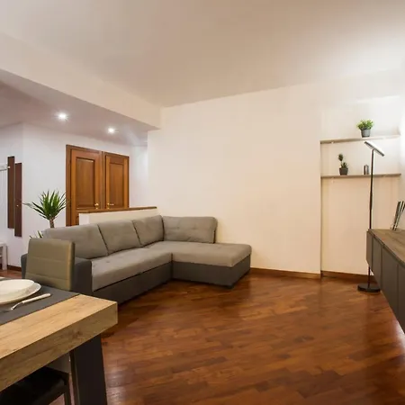 Apartamento Moderno Metro B San Paolo Roma