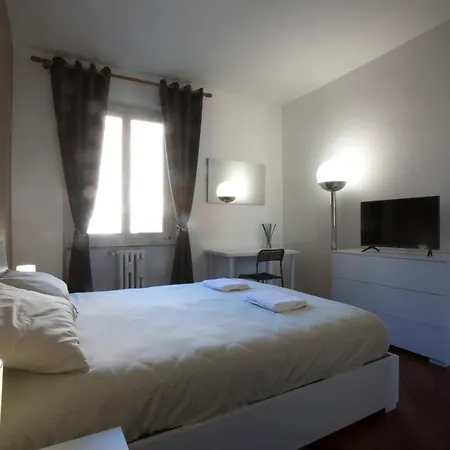 Moderno Metro B San Paolo Apartamento Roma