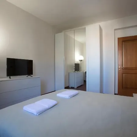 Moderno Metro B San Paolo Apartamento